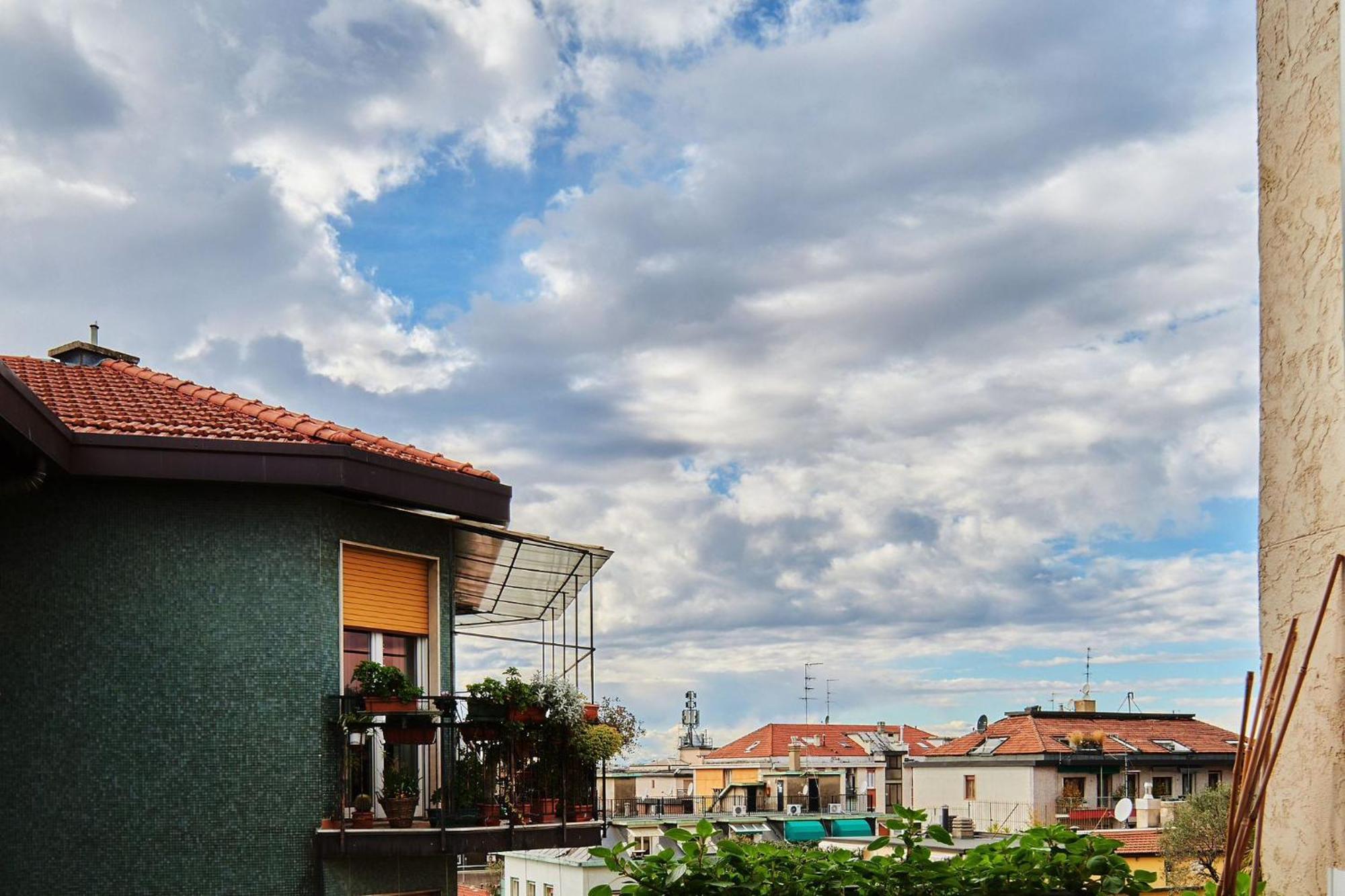 Sant'Ambrogio Charme Apartment Milan Exterior photo